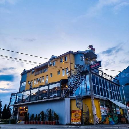 Hotel Rosi Gusinje Ngoại thất bức ảnh