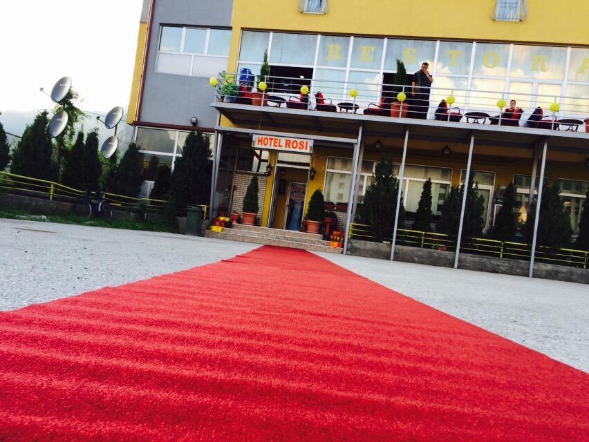 Hotel Rosi Gusinje Ngoại thất bức ảnh